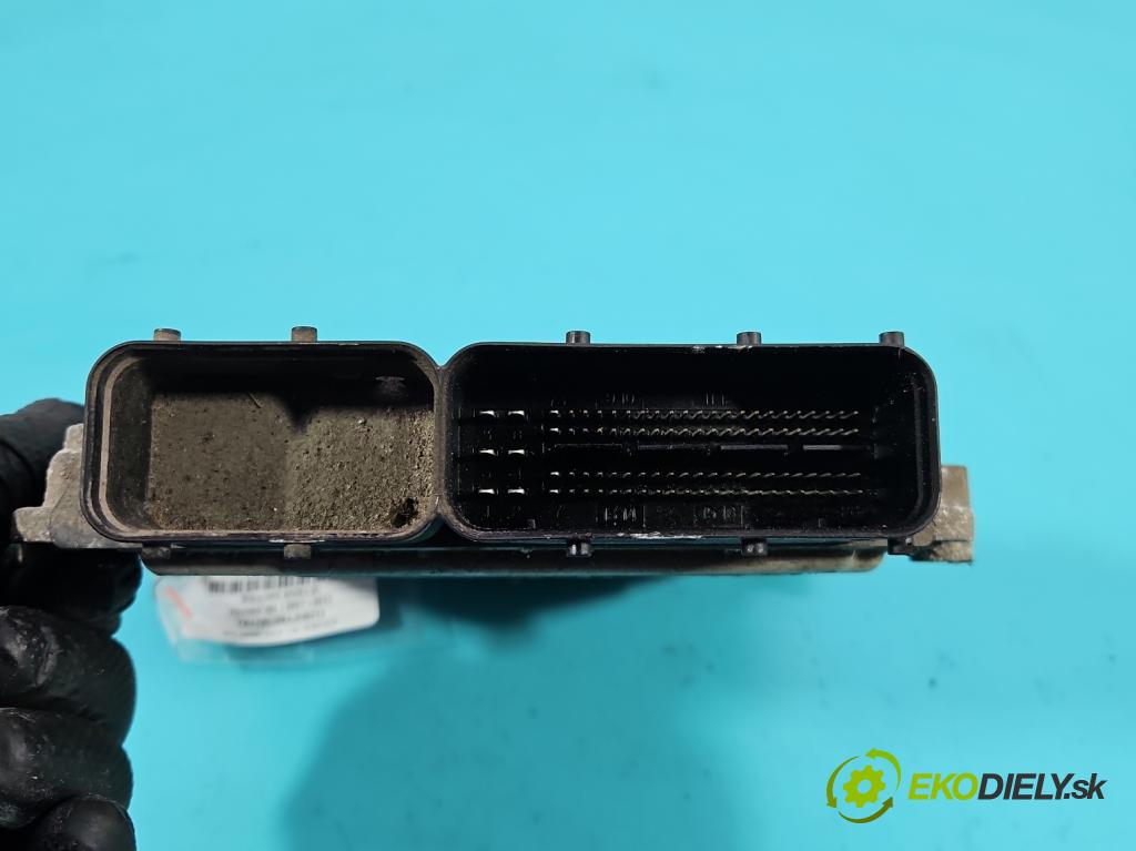 Hyundai I30 I 2007-2012 1.4 16V 109 HP manual 80.2 kW 1396 cm3 5- riadiaca jednotka motora 39112-2B102