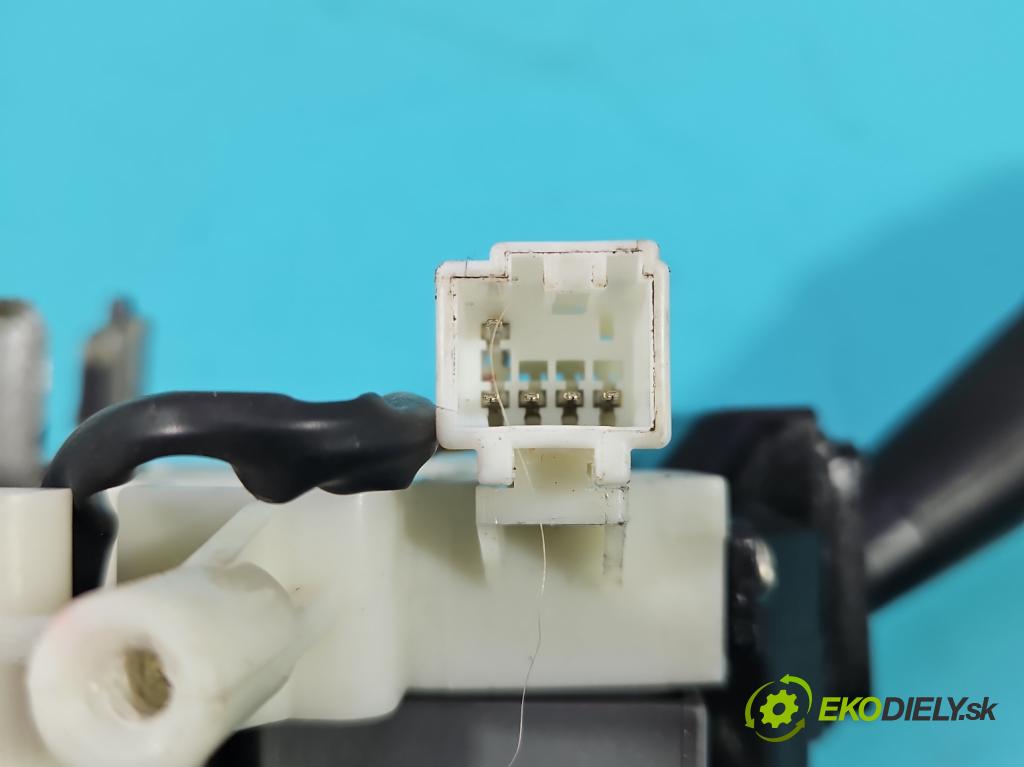 Kia Sportage II 2004-2010 2.0 crdi 136hp manual 100 kW 1991 cm3 5- Přepínač sdružený 202003395 (Páčky pod volantem)