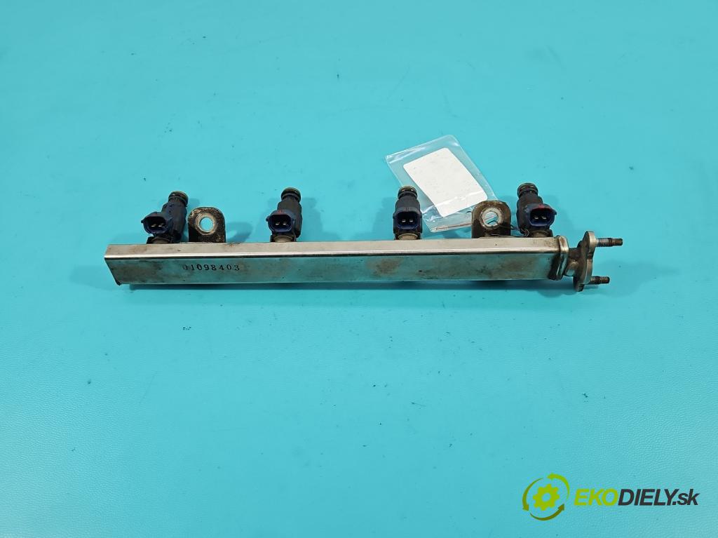 Hyundai I30 I 2007-2012 1.4 16V 109 HP manual 80.2 kW 1396 cm3 5- vstrek 35310-2B000 (Vstrekovač paliva)