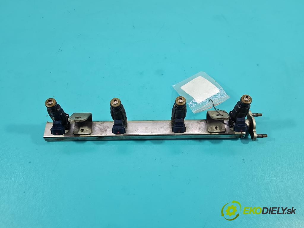 Hyundai I30 I 2007-2012 1.4 16V 109 HP manual 80.2 kW 1396 cm3 5- vstrek 35310-2B000 (Vstrekovač paliva)