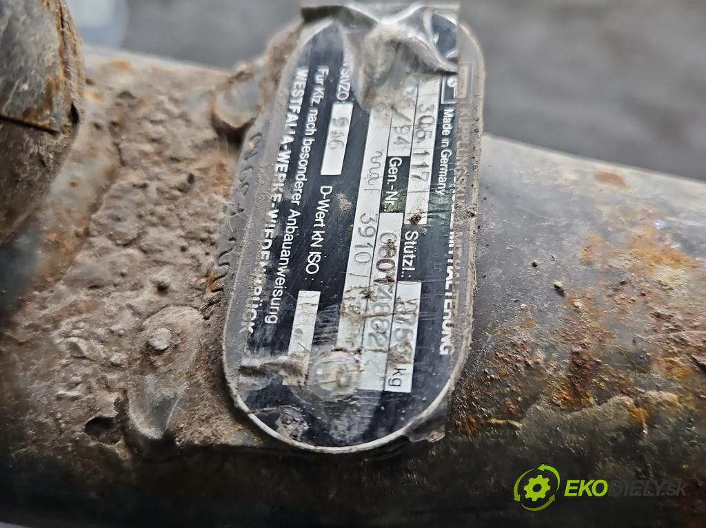 Audi 80 B4 1991-1994 2.0 90 hp manual 66 kW 1984 cm3 4- oko tažné  (Tažné zařízení)