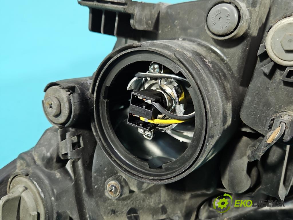 Hyundai I30 I 2007-2012 1.4 16V 109 HP manual 80.2 kW 1396 cm3 5- Reflektor: pravý 92102-2R000 (Svetlo predné pravé)