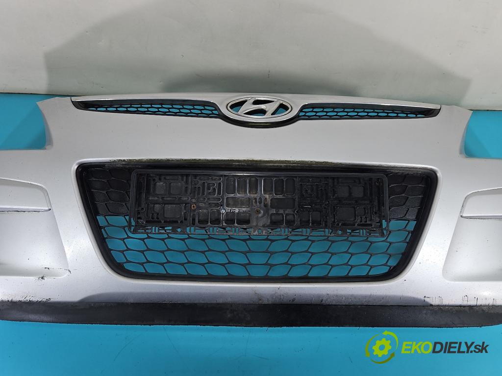Hyundai I30 I 2007-2012 1.4 16V 109 hp manual 80.2 kW 1396 cm3 5- nárazník přední  (Klika dveří ostatní)