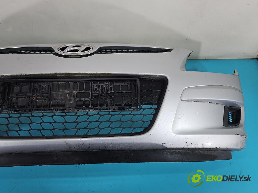 Hyundai I30 I 2007-2012 1.4 16V 109 hp manual 80.2 kW 1396 cm3 5- nárazník přední  (Klika dveří ostatní)