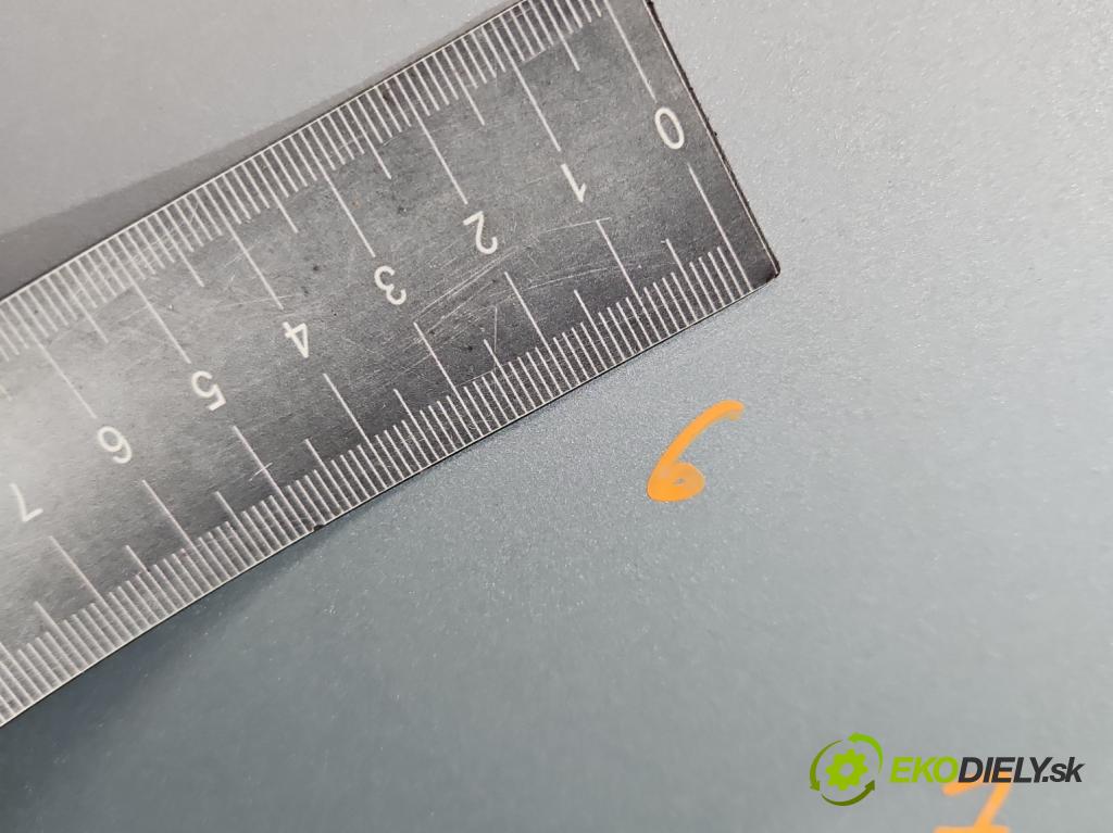 Kia Sportage II 2004-2010 2.0 crdi 136 HP manual 100 kW 1991 cm3 5- dvere zadné ľavé (Kľučka dverí ostatné)