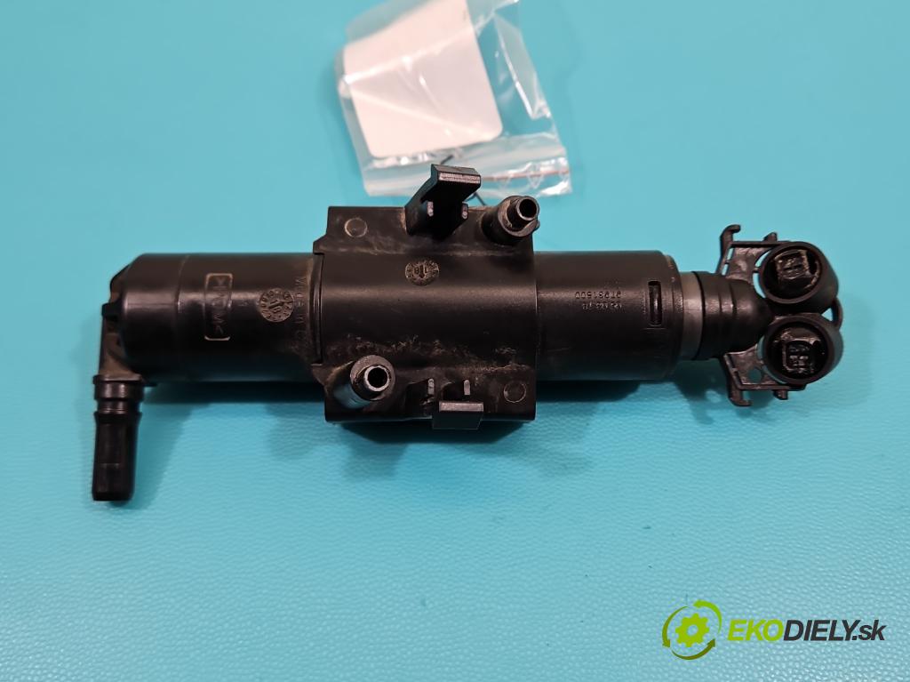 Ford Kuga Mk2 2013-2019 1.5 120 HP manual 88.3 kW 1498 cm3 5- ostrekovač reflektor: ľavý GV41-13L015-AE (Motorček ostrekovačov)