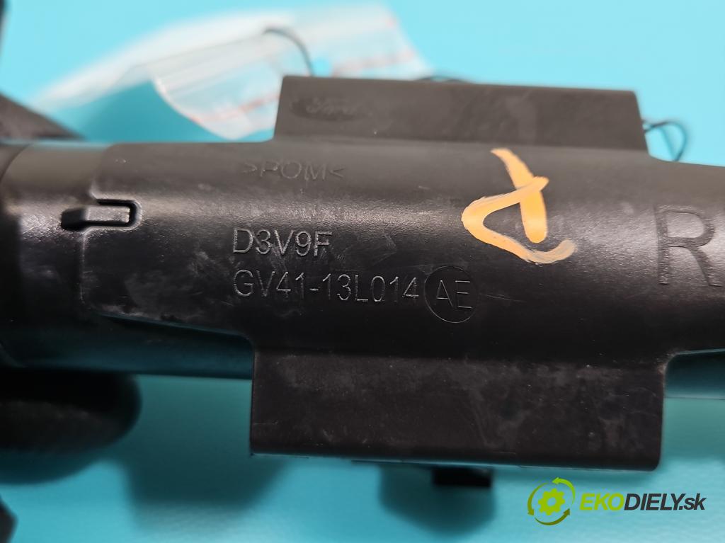 Ford Kuga Mk2 2013-2019 1.5 120 HP manual 88.3 kW 1498 cm3 5- ostrekovač reflektor: pravý GV41-13L014-AE