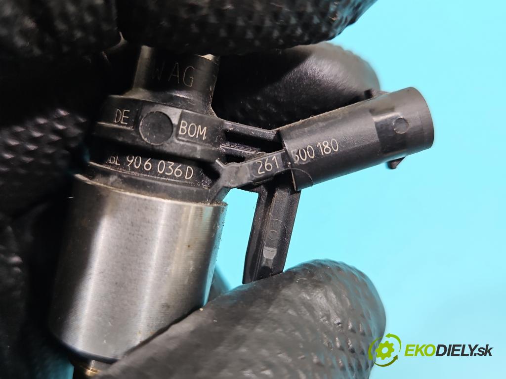 Audi Q5 2008-2016 2.0 TFSI 224 hp automatic 165 kW 1984 cm3 5- vstřikovač 06L906036D (Vstřikovač paliva)