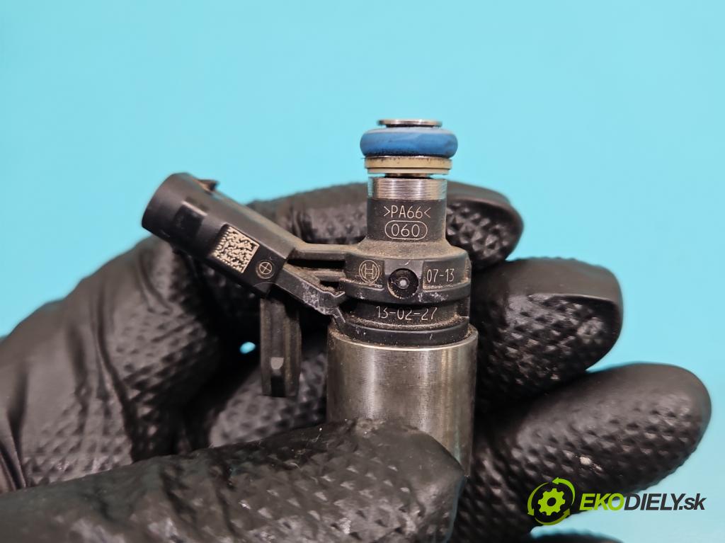 Audi Q5 2008-2016 2.0 TFSI 224 hp automatic 165 kW 1984 cm3 5- vstřikovač 06L906036D (Vstřikovač paliva)