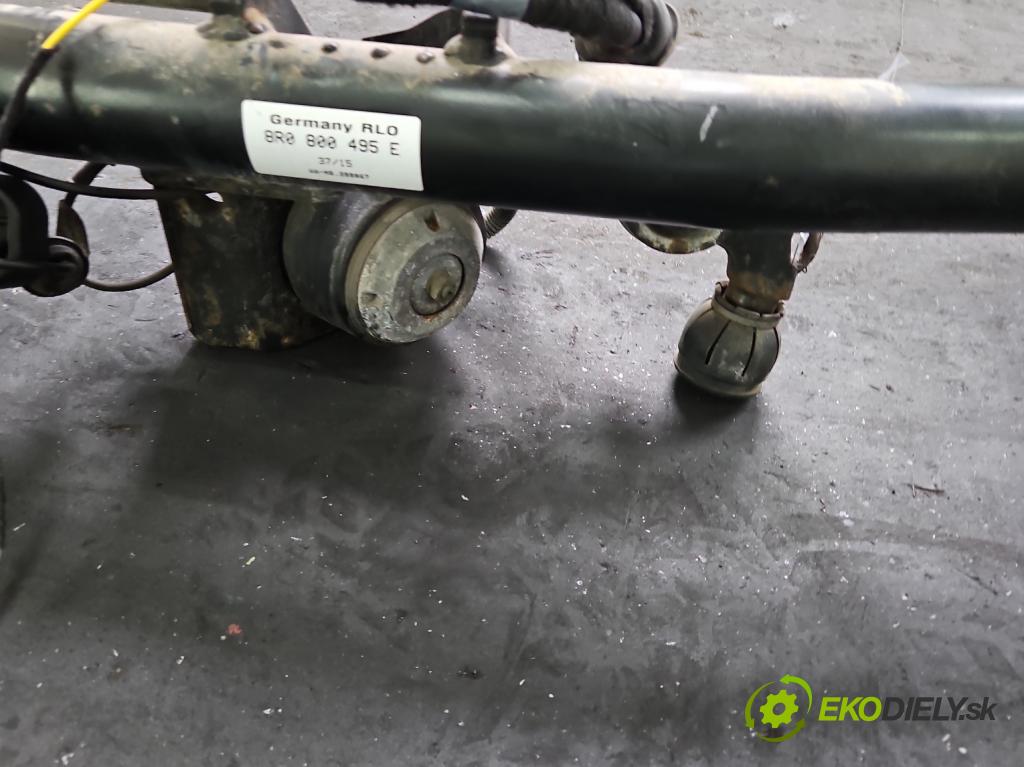 Audi Q5 2008-2016 2.0 TFSI 224 hp automatic 165 kW 1984 cm3 5- oko tažné 8R0800495E (Tažné zařízení)