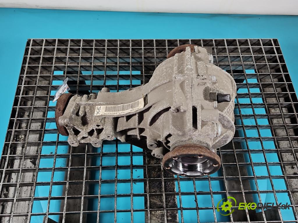 Audi Q5 2008-2016 2.0 TFSI 224hp automatic 165 kW 1984 cm3 5- Most: zadní: KHR