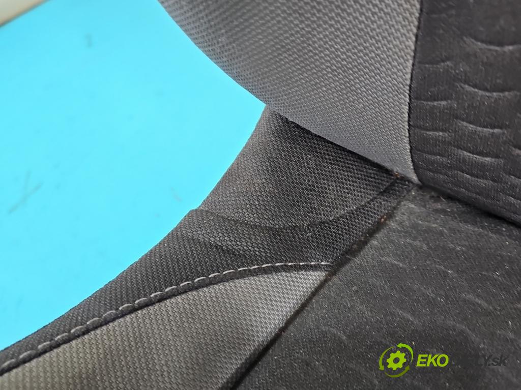 Renault Clio III 2005-2012 1.2 101 HP manual 74 kW 1149 cm3 5- Sedačka ľavý  (Sedadlo)