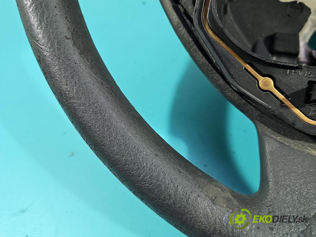 Renault Clio III 2005-2012 1,2.0 101 HP manual 74 kW 1149 cm3 5- volant  (Volant)