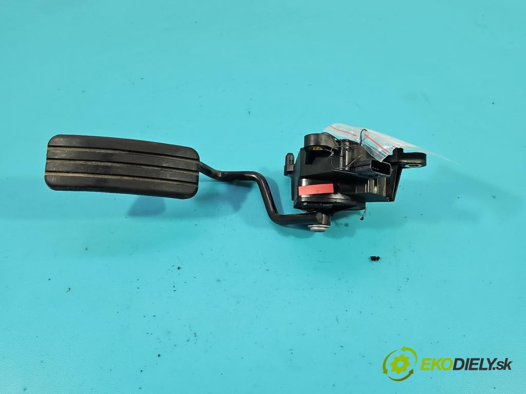 Renault Clio III 2005-2012 1,2.0 101 hp manual 74 kW 1149 cm3 5- pedal plyn: potenciometr: 8200297335