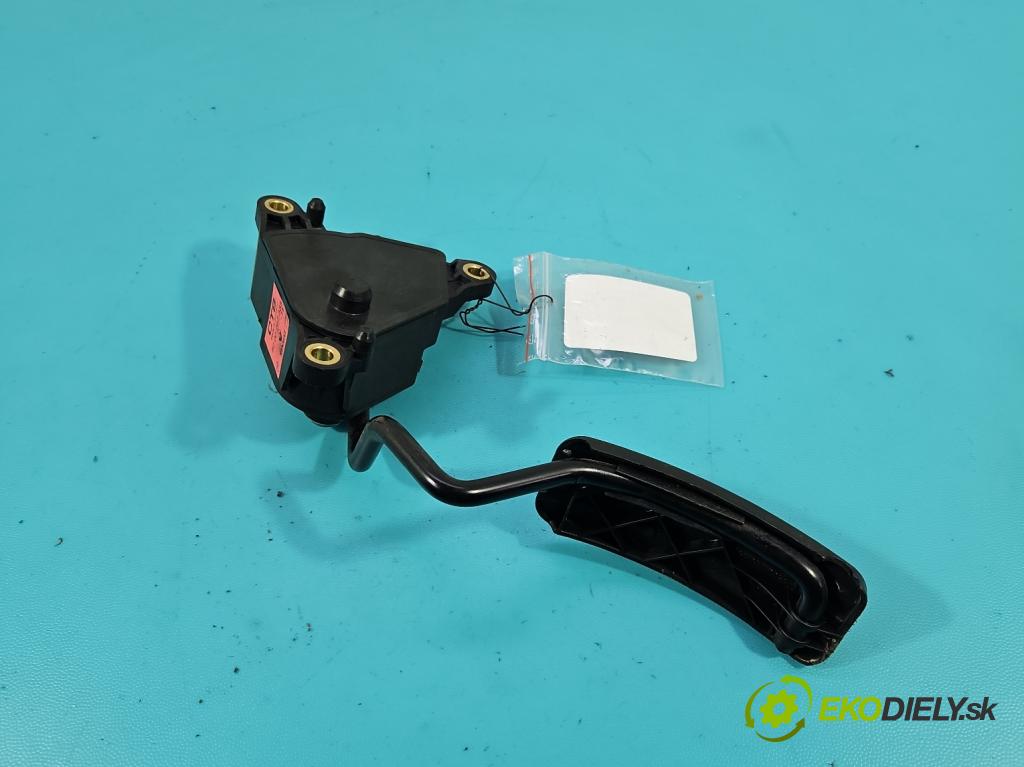 Renault Clio III 2005-2012 1,2.0 101 hp manual 74 kW 1149 cm3 5- pedal plyn: potenciometr: 8200297335