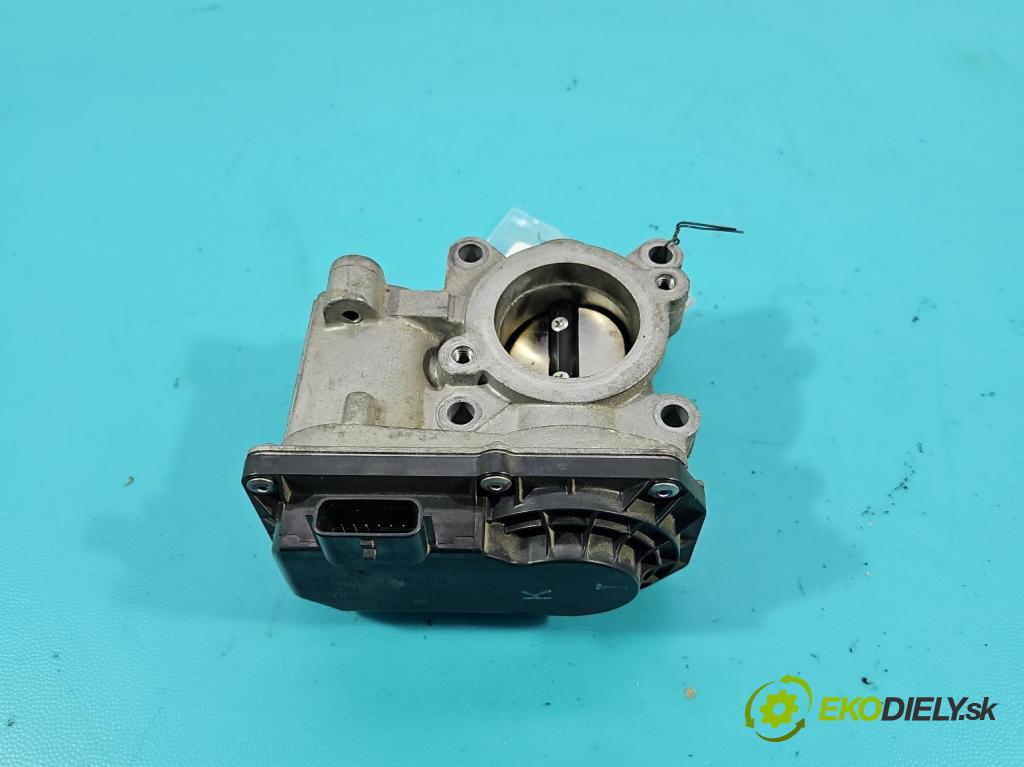 Renault Clio III 2005-2012 1,2.0 101 HP manual 74 kW 1149 cm3 5- klapka 8200570865D (Škrtiaca klapka)