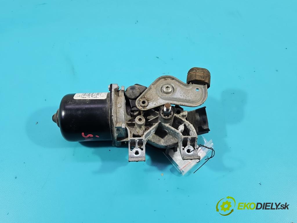 Renault Clio III 2005-2012 1,2.0 101 hp manual 74 kW 1149 cm3 5- motor stěračů přední 8200268931D