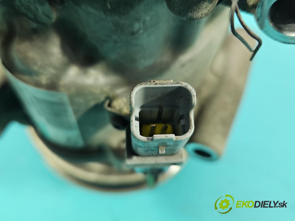 Renault Clio III 2005-2012 1,2.0 101 HP manual 74 kW 1149 cm3 5- Kompresor: klimatizácie 8200819568 (Kompresor klimatizácie)