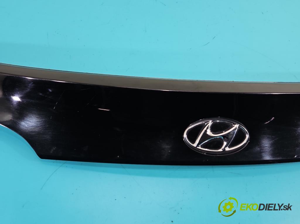 Hyundai Ix35 2.0 crdi 136hp manual 100 kW 1995 cm3 5- zaslepka: zadní