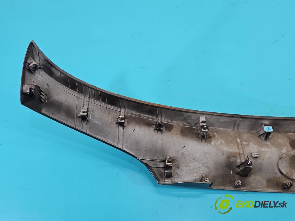 Hyundai Ix35 2.0 crdi 136hp manual 100 kW 1995 cm3 5- zaslepka: zadní