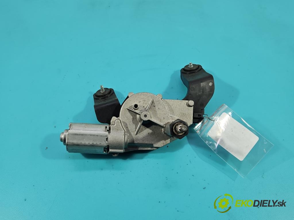 Hyundai Ix35 2.0 crdi 136 HP manual 100 kW 1995 cm3 5- motor stieračov zadné 98700-1H300