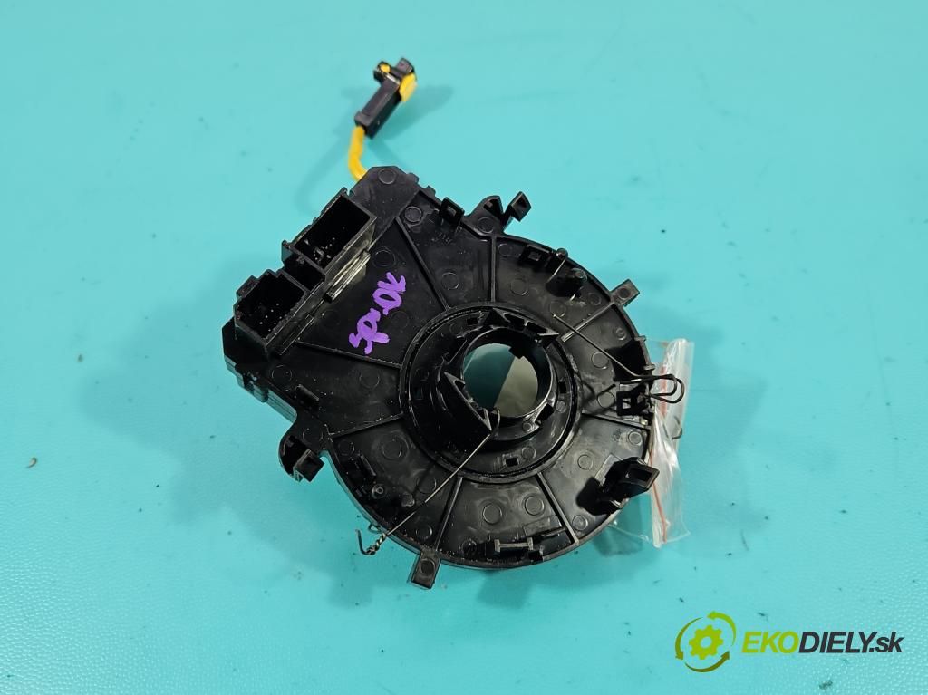 Hyundai Ix35 2.0 crdi 136 HP manual 100 kW 1995 cm3 5- Páska: airbag  (Airbag)