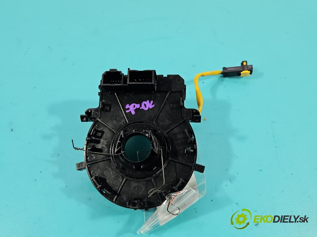 Hyundai Ix35 2.0 crdi 136 HP manual 100 kW 1995 cm3 5- Páska: airbag  (Airbag)