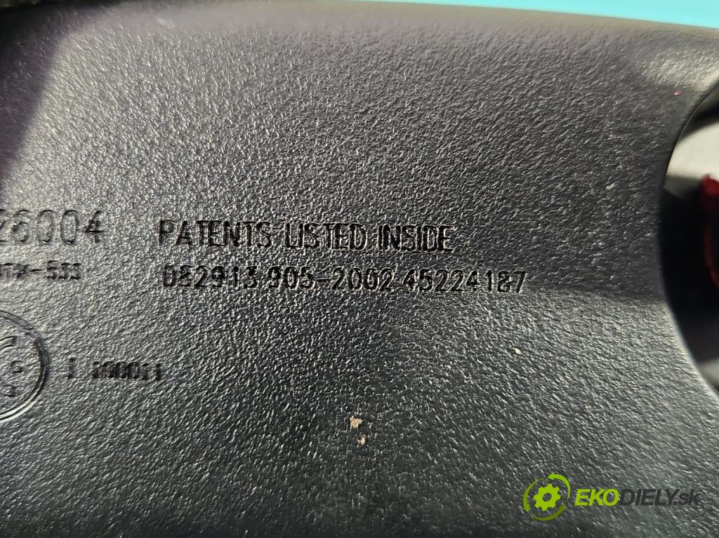 Hyundai Ix35 2.0 crdi 136 HP manual 100 kW 1995 cm3 5- zrkadlo uvnitř:  (Spätné zrkadlo vnútorné)