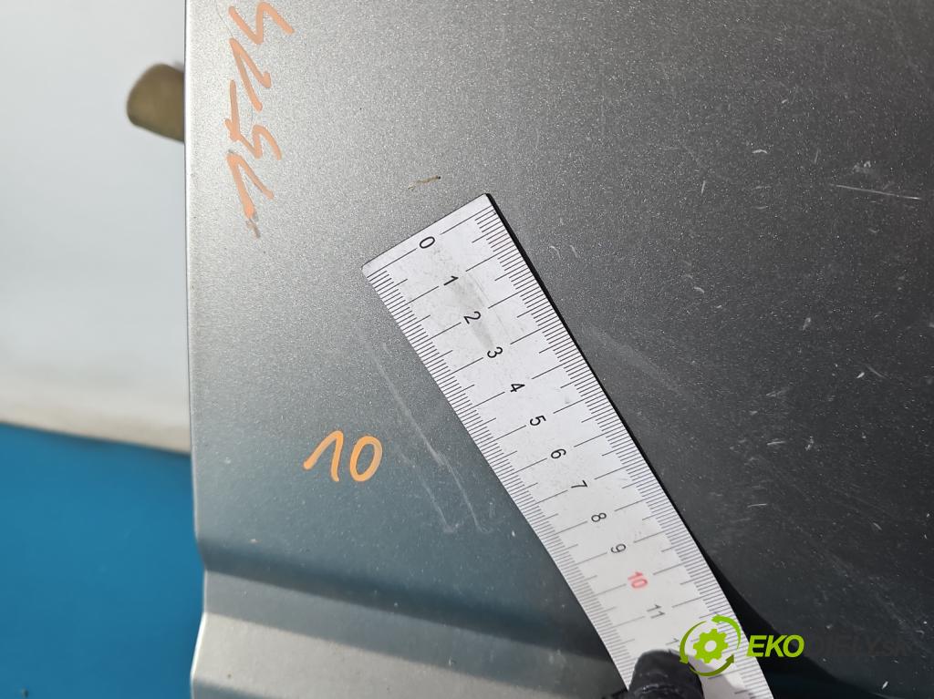 Opel Frontera B 1998-2004 2.2 16V 136hp manual 100 kW 2198 cm3 5- zadní kufrové dveře  (Zadní kapota (kufr))