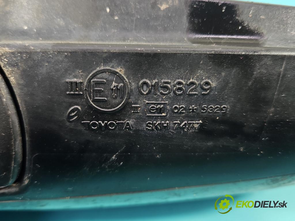 Toyota Avensis II T25 2003-2008 2.0 D4D 110 hp manual 81 kW 1995 cm3 5- zpětné zrcátko pravé  (Klika dveří ostatní)