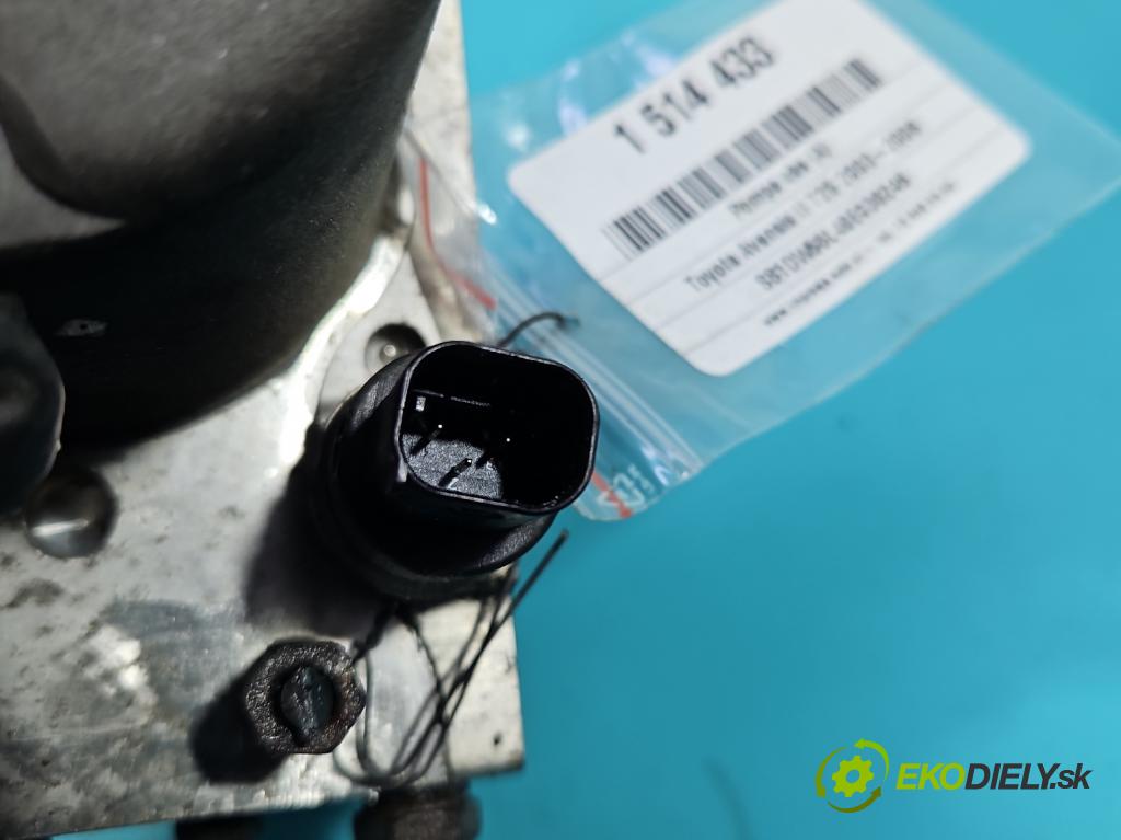 Toyota Avensis II T25 2003-2008 2.0 D4D 110 HP manual 81 kW 1995 cm3 5- čerpadlo abs 0265225282 (Pumpa ABS)