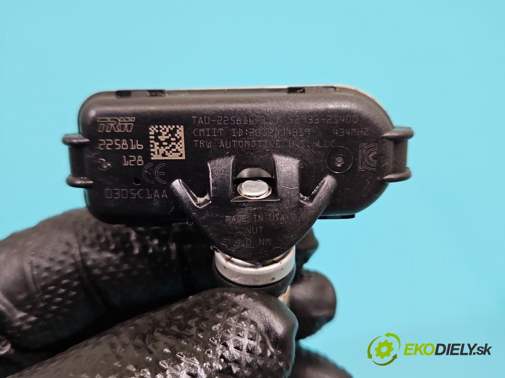 Hyundai Ix35 2.0 crdi 136 HP manual 100 kW 1995 cm3 5- snímač tlak: pneumatika 52933-2S400 (Snímač tlaku v pneumatike)