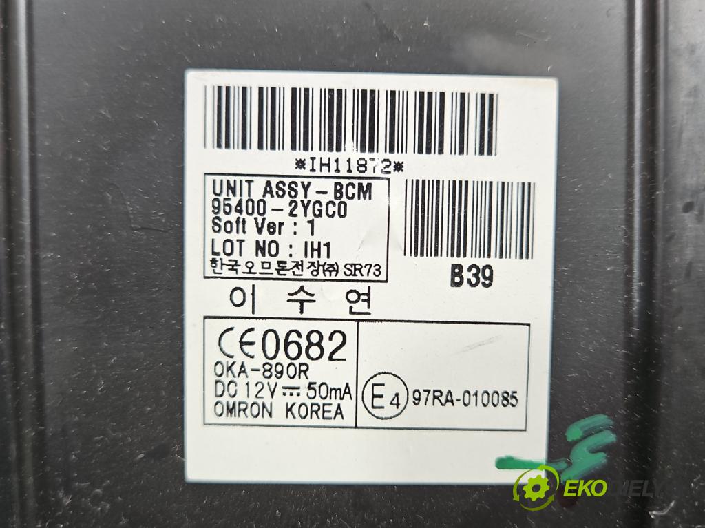 Hyundai Ix35 2.0 crdi 136 HP manual 100 kW 1995 cm3 5- riadiaca jednotka komfortu 95400-2YGC0