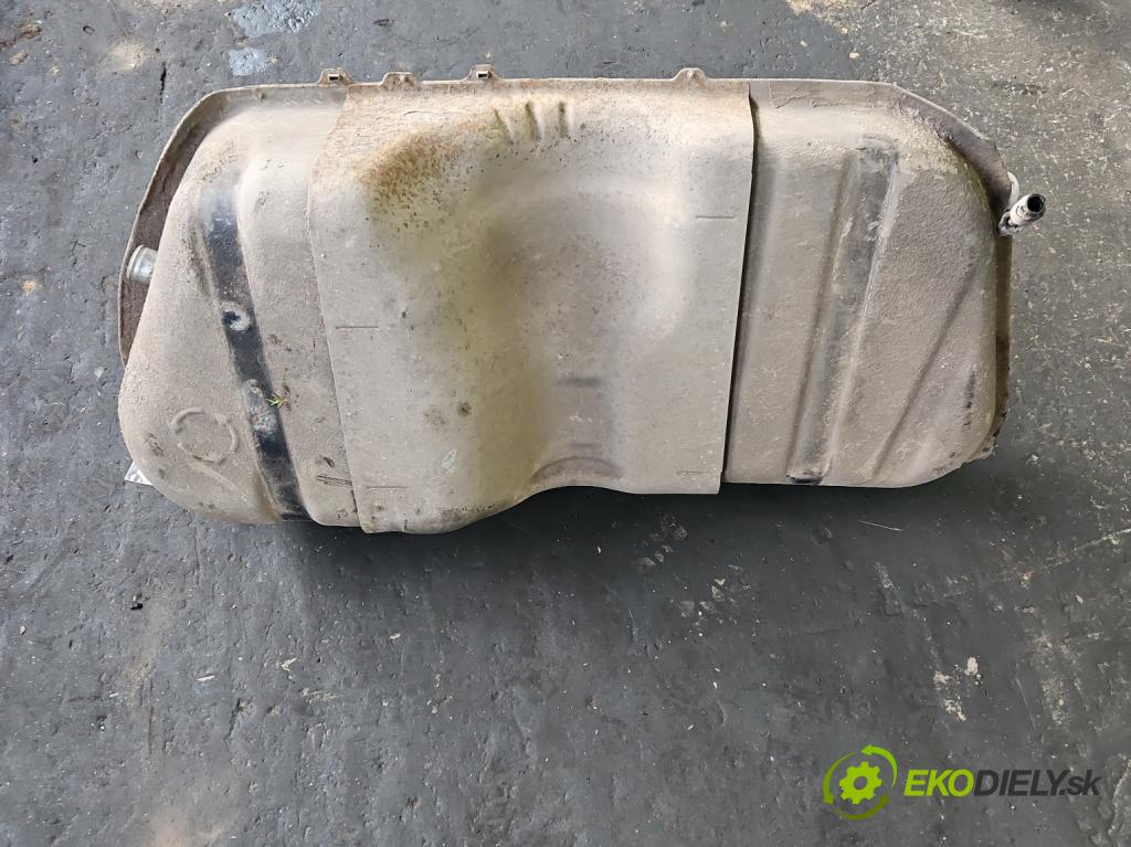 Hyundai Ix35 2.0 crdi 136hp manual 100 kW 1995 cm3 5- Nádrž: paliva 31100-2Y030 (Palivová nádrž)