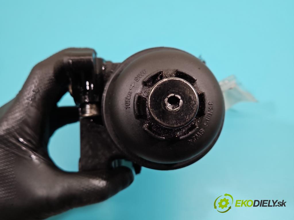 Hyundai Ix35 2.0 crdi 136 HP manual 100 kW 1995 cm3 5- Základ: filtra oleja: K01-00130 (Obal olejového filtra)