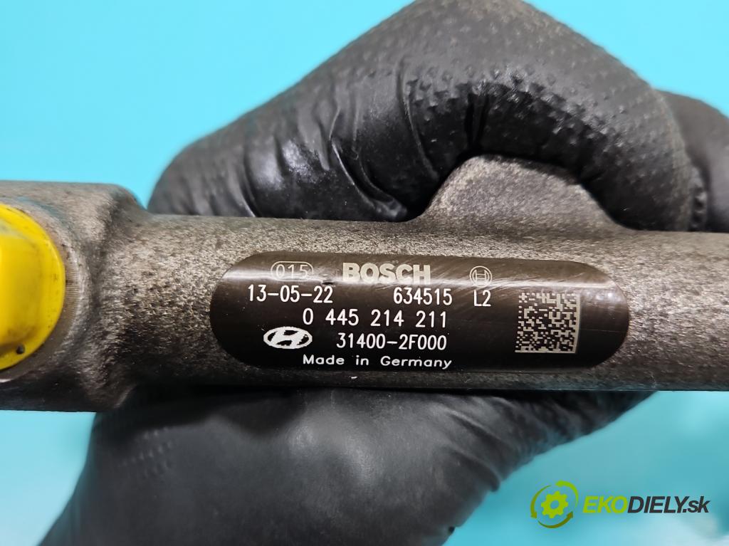 Hyundai Ix35 2.0 crdi 136 HP manual 100 kW 1995 cm3 5- lišta vstrekovacia 0445214211 (Vstrekovacia lišta)