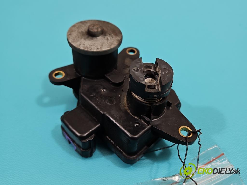 Hyundai Ix35 2.0 crdi 136 HP manual 100 kW 1995 cm3 5- Ovladač: klapky: kolektor 28381-2F000 (Motorček ostatné)