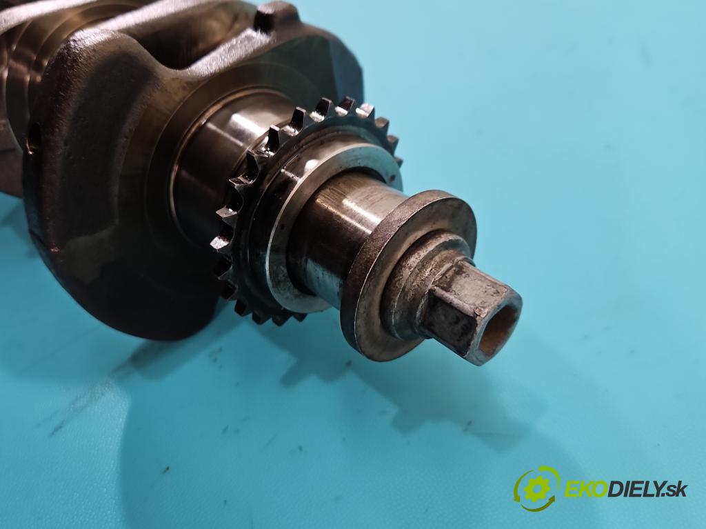 Hyundai Ix35 2.0 crdi 136 HP manual 100 kW 1995 cm3 5- Hřídel: kľukový D4HA (Blok motora ostatné)