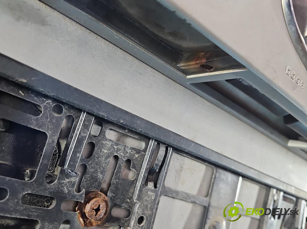 Kia Sportage II 2004-2010 2.0 crdi 136hp manual 100 kW 1991 cm3 5- zadní kufrové dveře  (Zadní kapota (kufr))