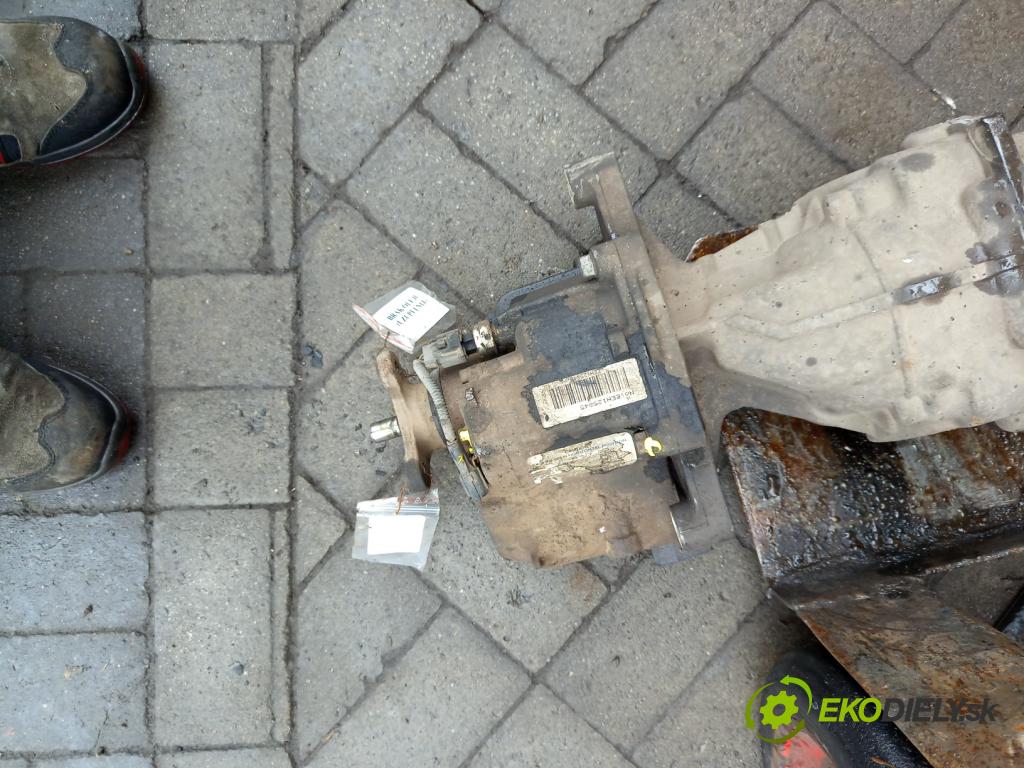 Hyundai Ix35 2.0 crdi 136 HP manual 100 kW 1995 cm3 5- Most: zadní: 2.533R