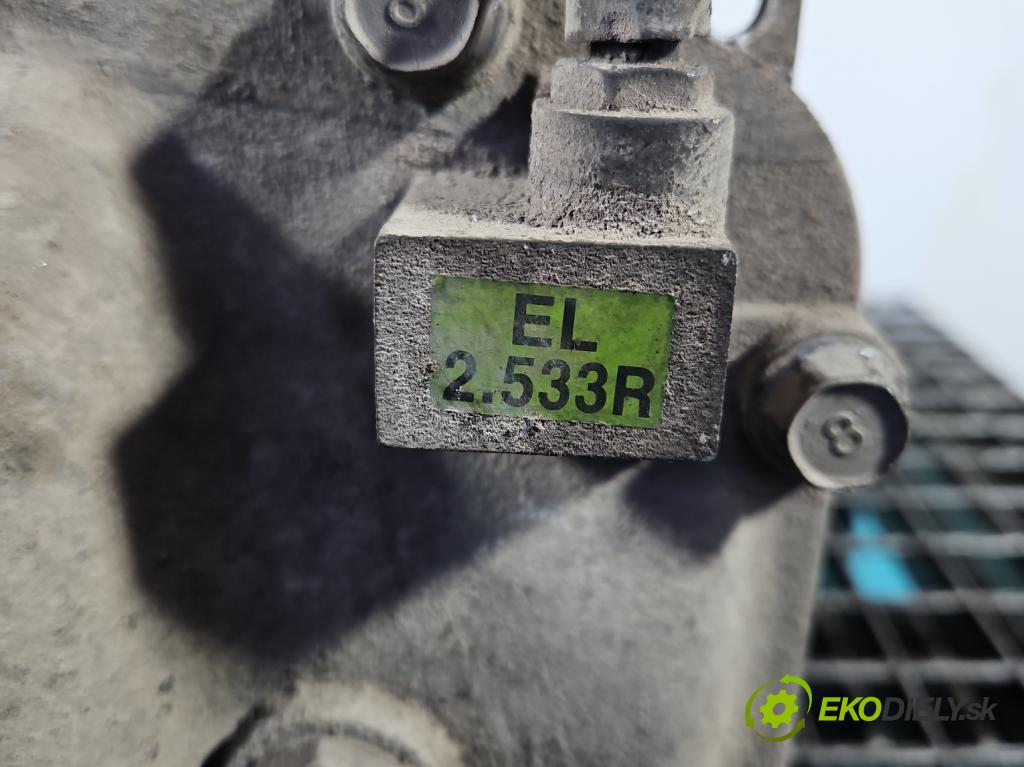 Hyundai Ix35 2.0 crdi 136 HP manual 100 kW 1995 cm3 5- Most: zadní: 2.533R