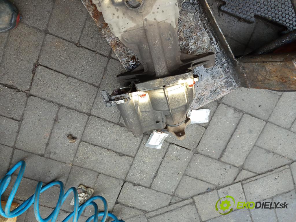 Hyundai Ix35 2.0 crdi 136 HP manual 100 kW 1995 cm3 5- Most: zadní: 2.533R