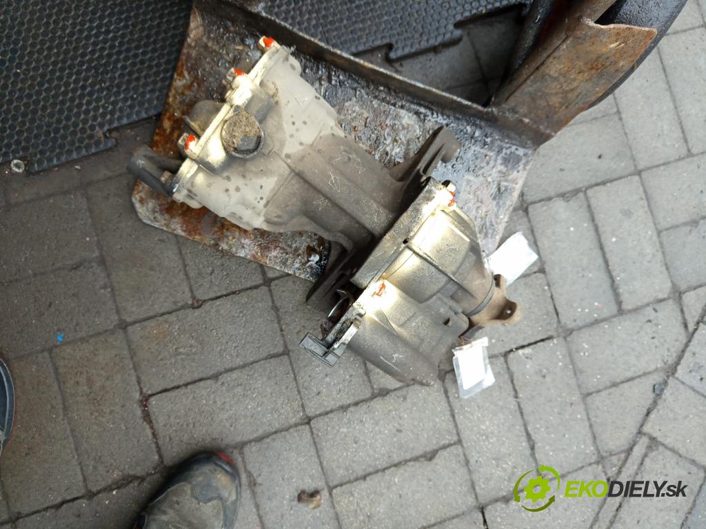 Hyundai Ix35 2.0 crdi 136 HP manual 100 kW 1995 cm3 5- Most: zadní: 2.533R