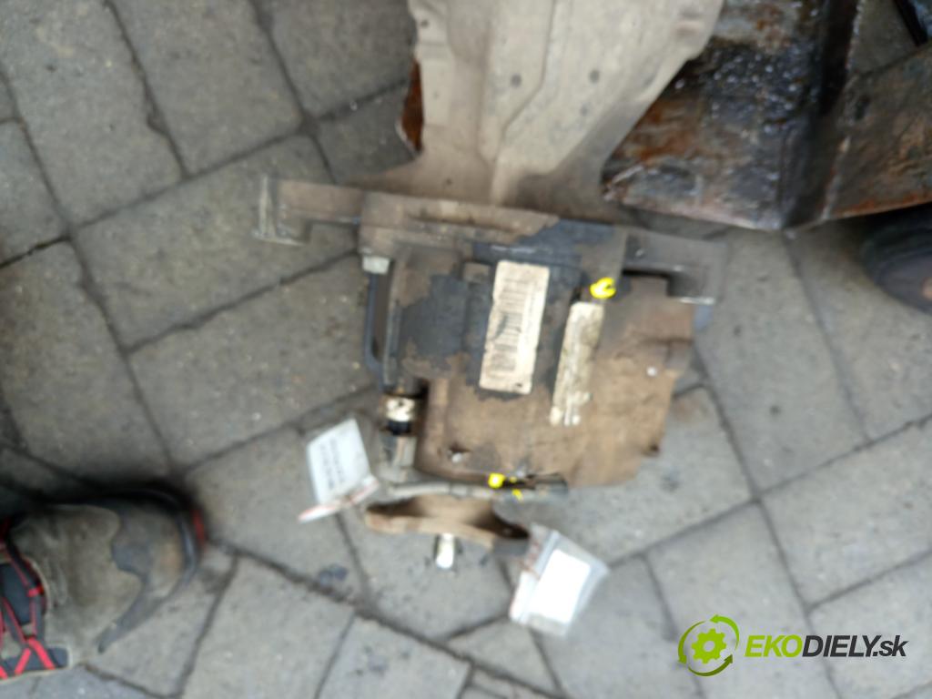 Hyundai Ix35 2.0 crdi 136 HP manual 100 kW 1995 cm3 5- Most: zadní: 2.533R