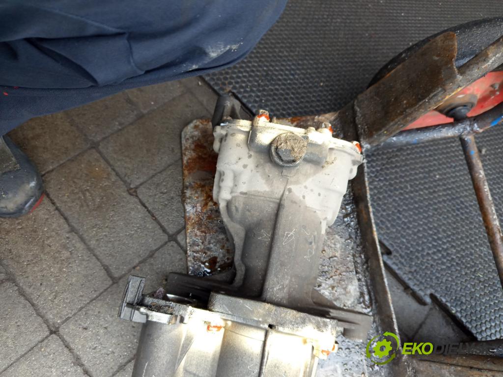 Hyundai Ix35 2.0 crdi 136 HP manual 100 kW 1995 cm3 5- Most: zadní: 2.533R