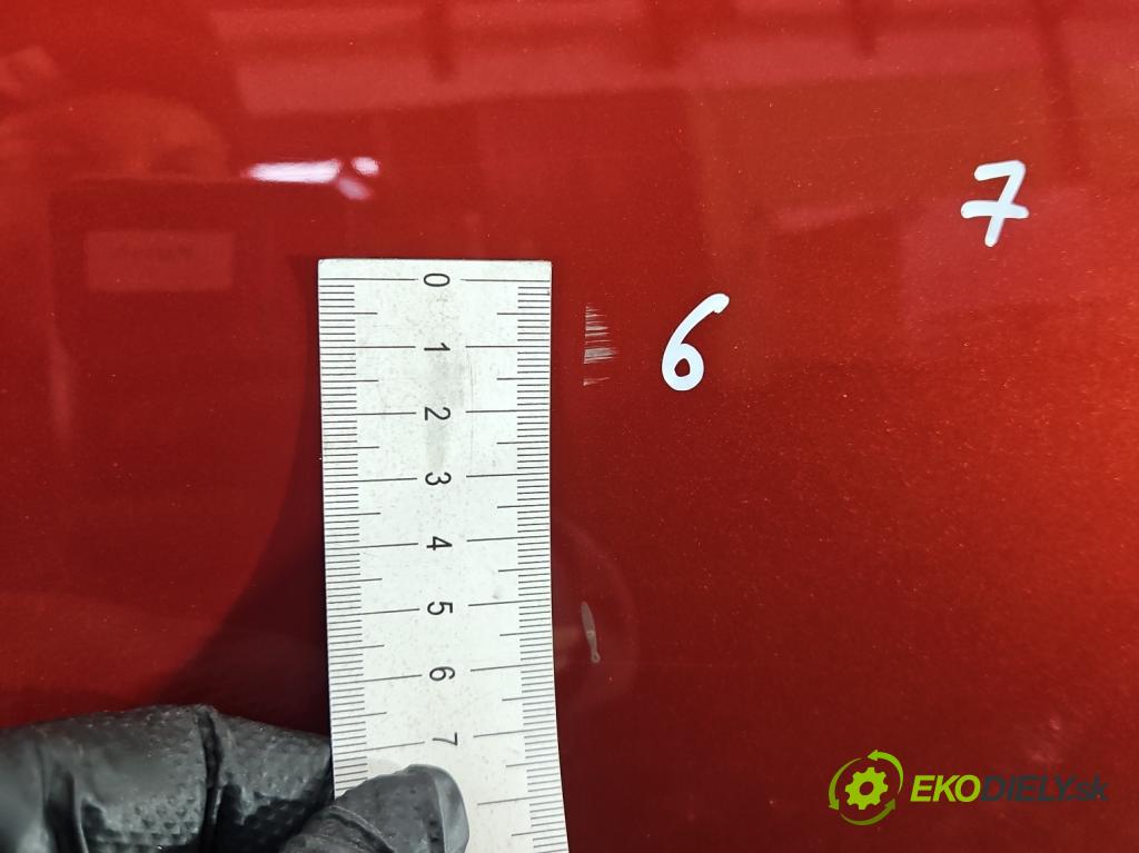 Audi Q5 2008-2016 2.0 TFSI 224hp automatic 165 kW 1984 cm3 5- dvere predné pravé  (Kľučka dverí ostatné)