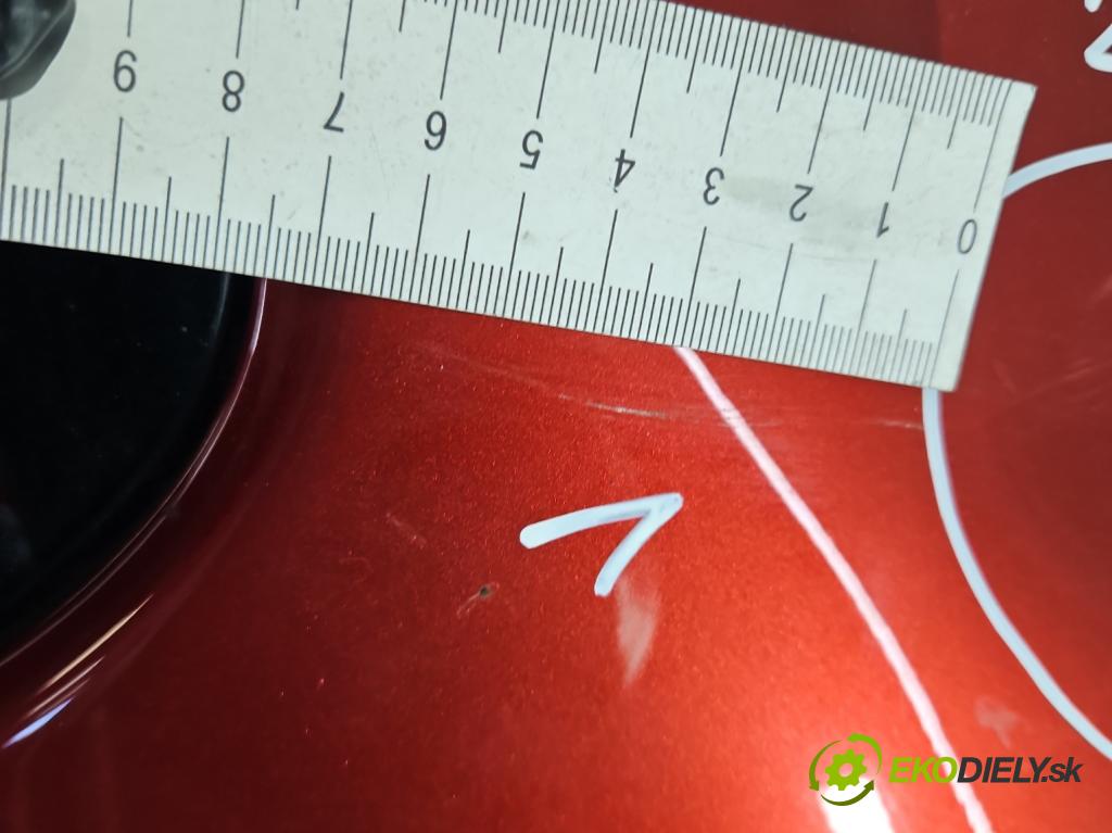 Audi Q5 2008-2016 2.0 TFSI 224 hp automatic 165 kW 1984 cm3 5- zadní kufrové dveře  (Zadní kapota (kufr))