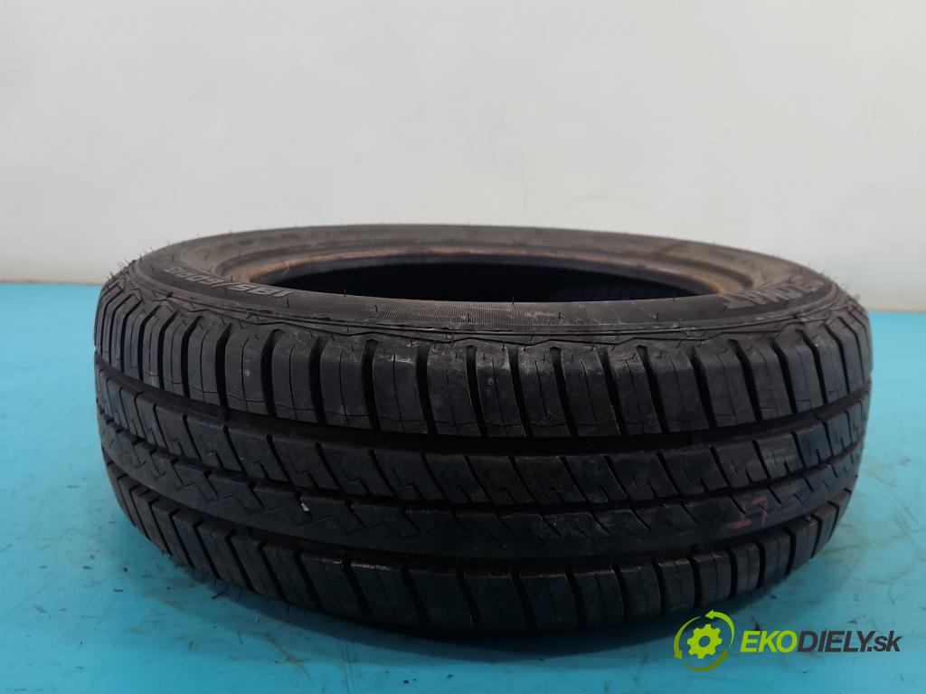 Renault Clio III 2005-2012 1.2 101 HP manual 74 kW 1149 cm3 5- pneumatika letné 4 kusy komplet