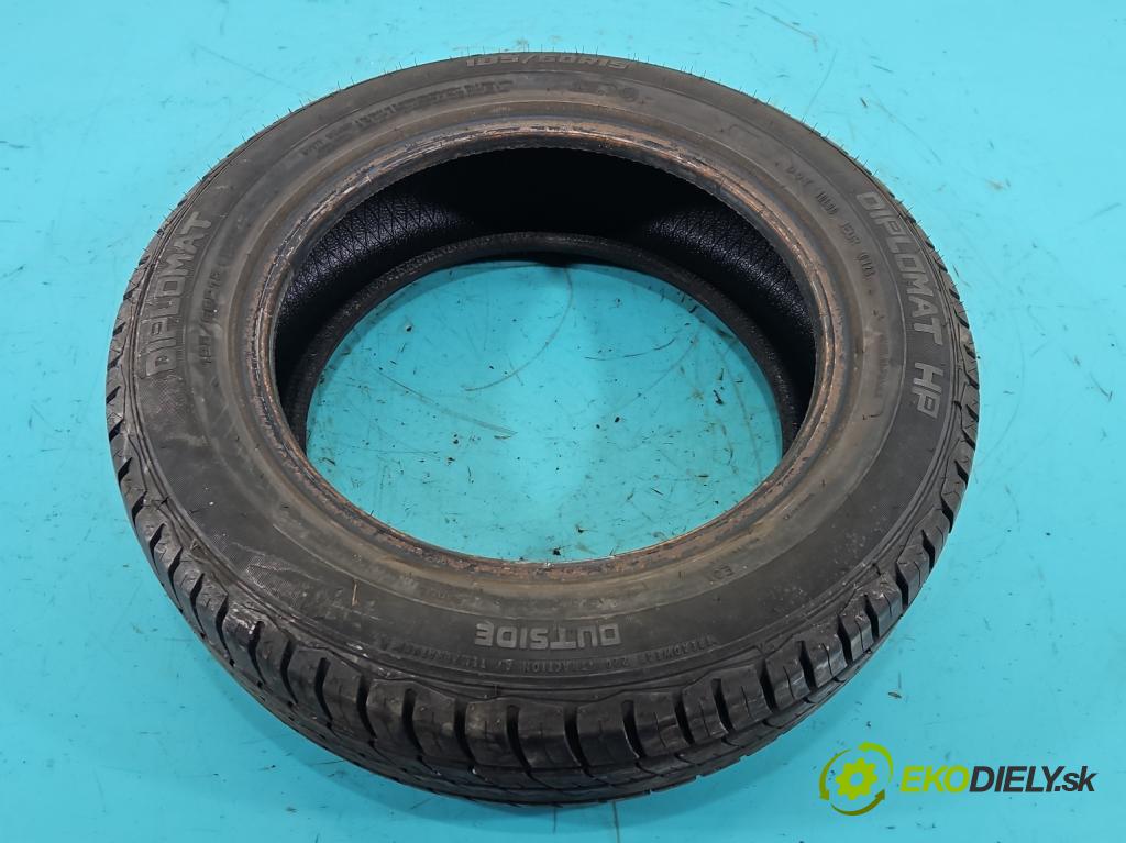 Renault Clio III 2005-2012 1.2 101 HP manual 74 kW 1149 cm3 5- pneumatika letné 4 kusy komplet