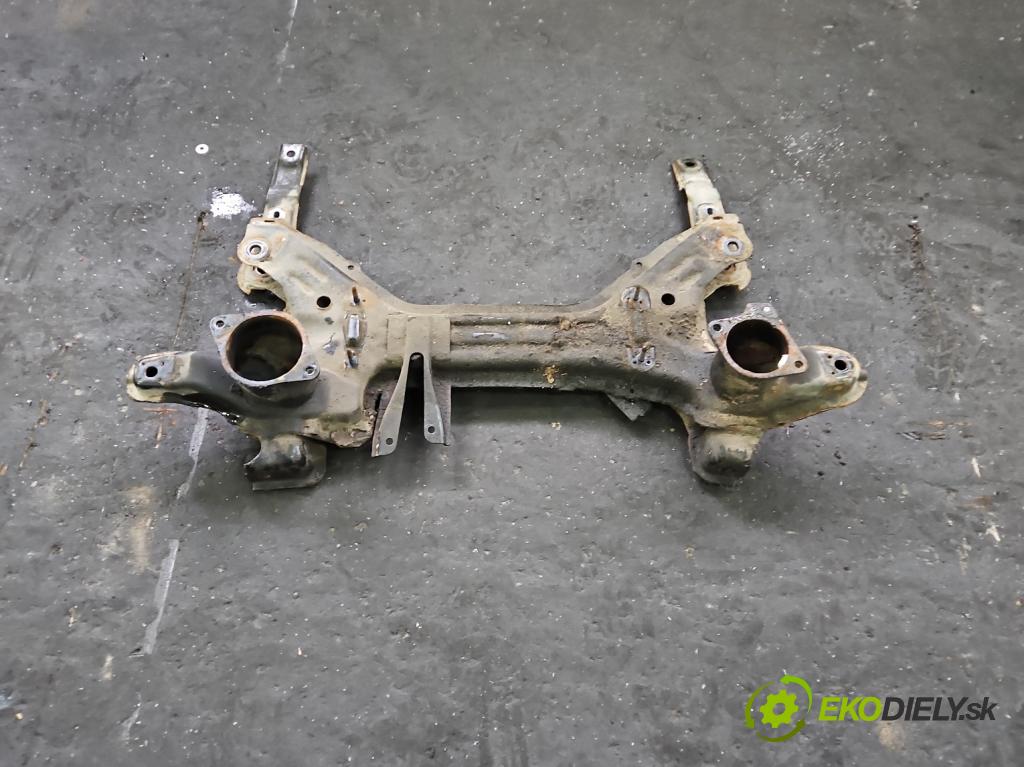 Vw Vento 1.9d 64 HP manual 47 kW 1896 cm3 4- výstuha motora 